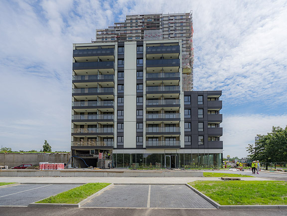 Aura_Sky_sierpien_2017-10m.jpg